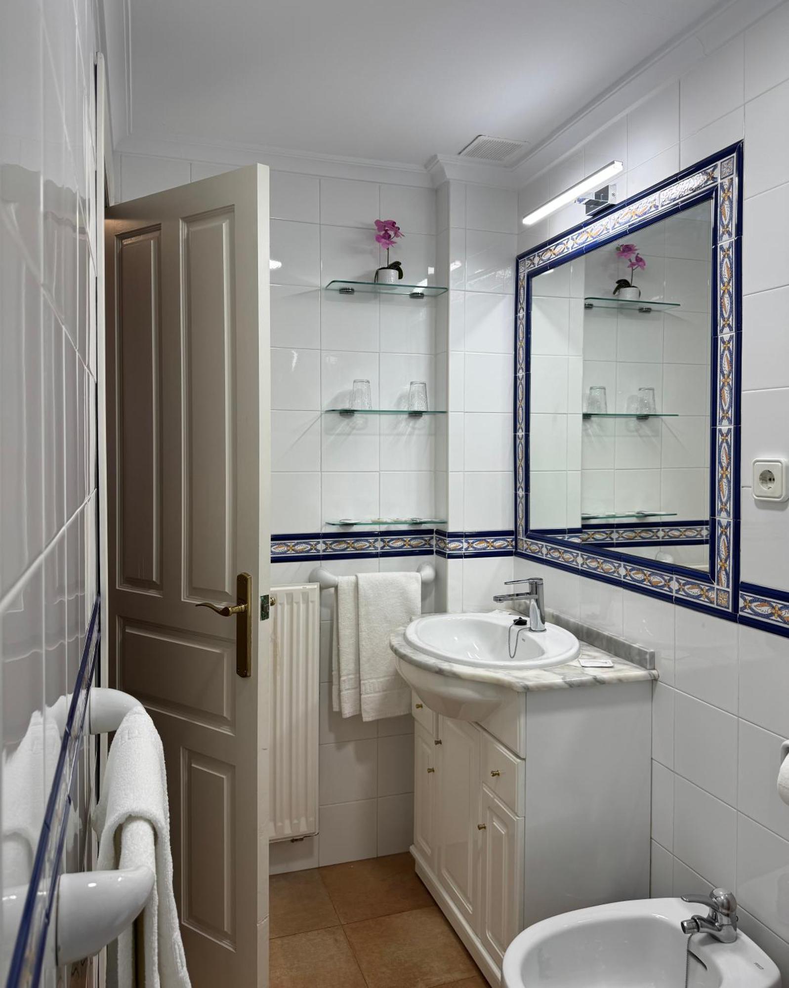 סנטילנה דל מר Hosteria Miguel Angel מראה חיצוני תמונה